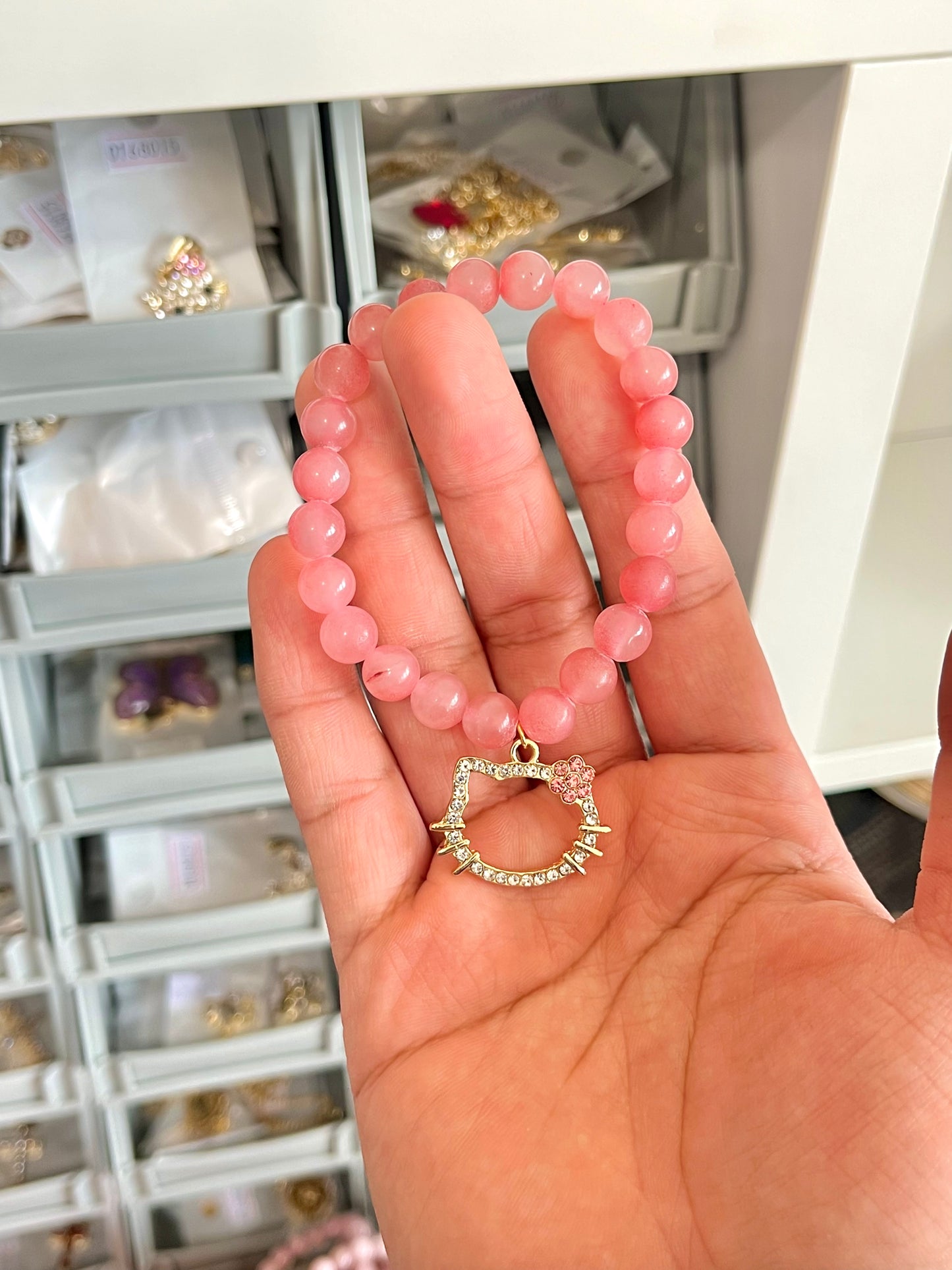 Kitty Love Rose Quartz stretchy bracelet