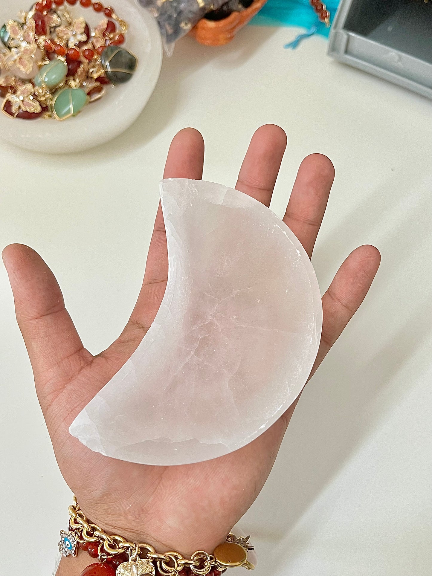 Luna, selenite bowl