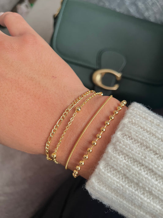 Essentials, Dainty bracelet set