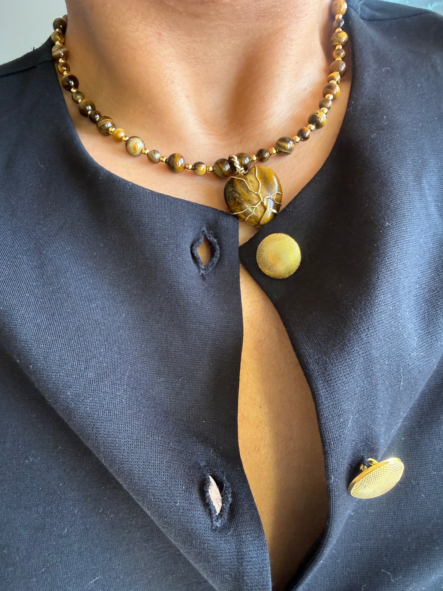 333, Devine necklace