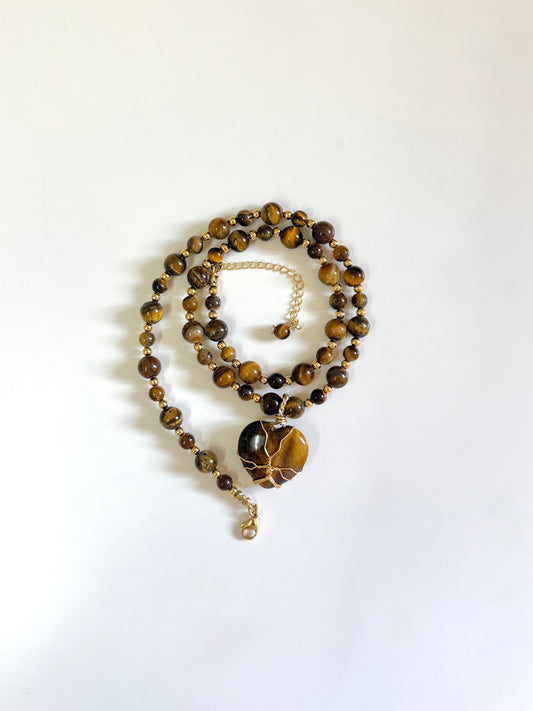 333, Devine necklace