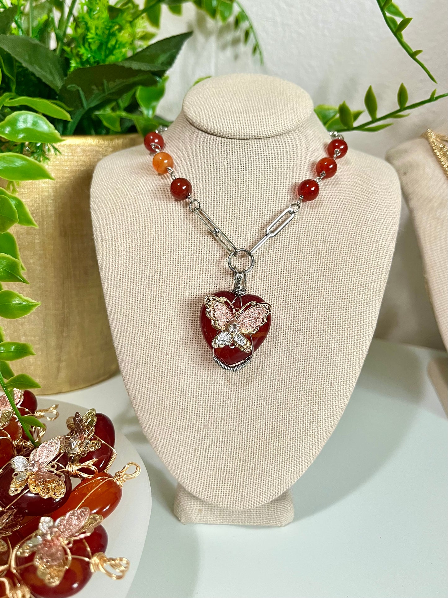 Moral Conscience Carnelian necklace (SILVER)