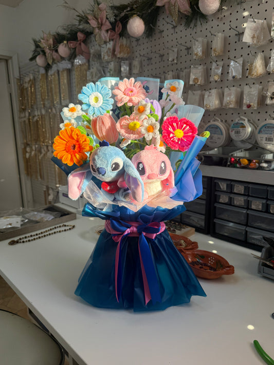 blue and pink couple bouquet