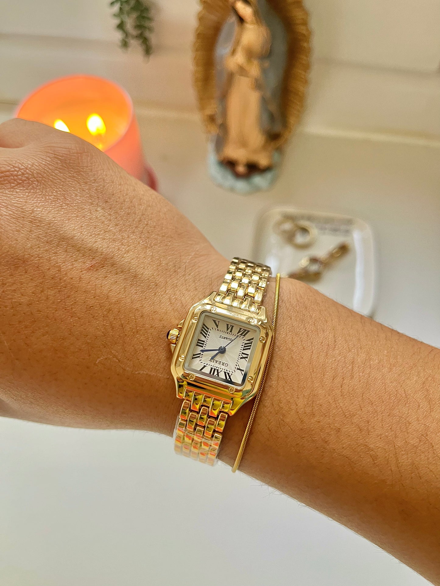 Gold Classico, Watch